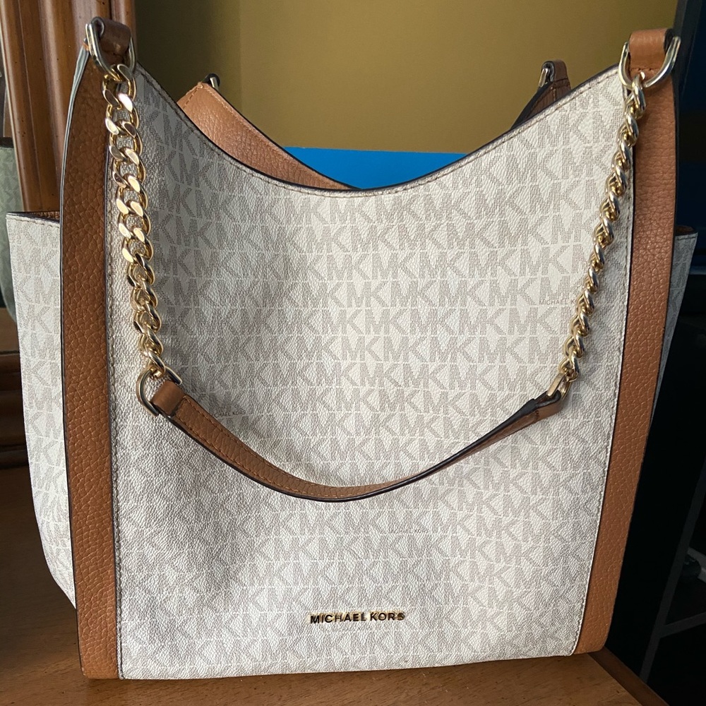 Michael Kors Cream and Tan Shoulder Bag